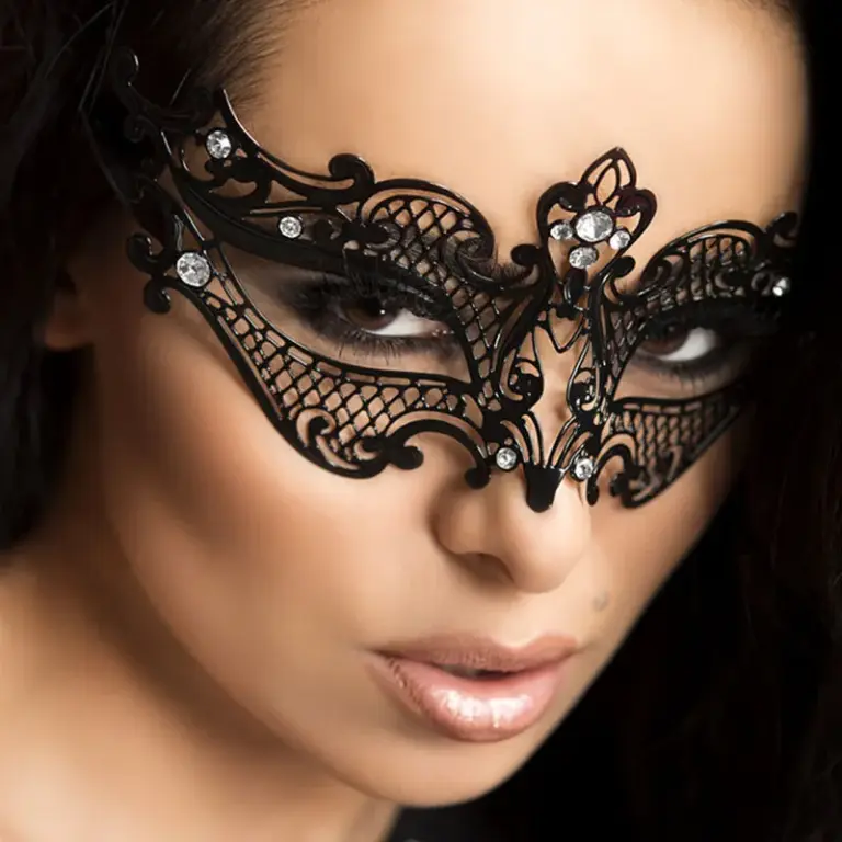 CHILIROSE - Máscara Antifaz Negro CR 3755 para Seductoras