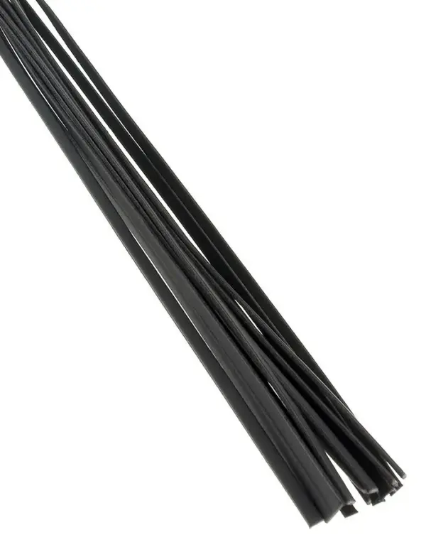 Fetish Fantasy - Látigo Azotador Piel Negro Edición Limitada - Imagen 4