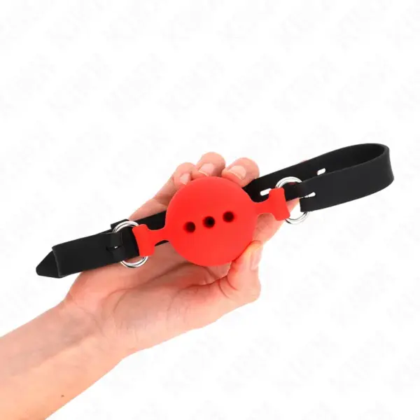 KINK - Mordaza de Silicona Ajustable Roja para BDSM 55x2 cm - Imagen 2