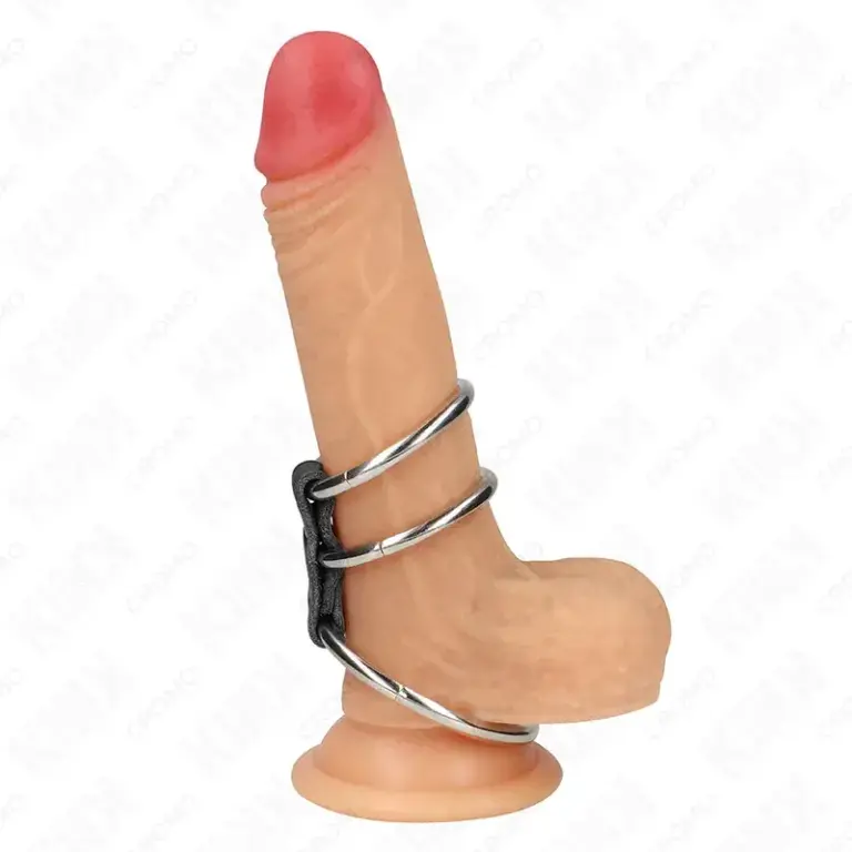 KINK - Anillo pene triple de metal 3.7 cm a 5 cm conectados con cuero