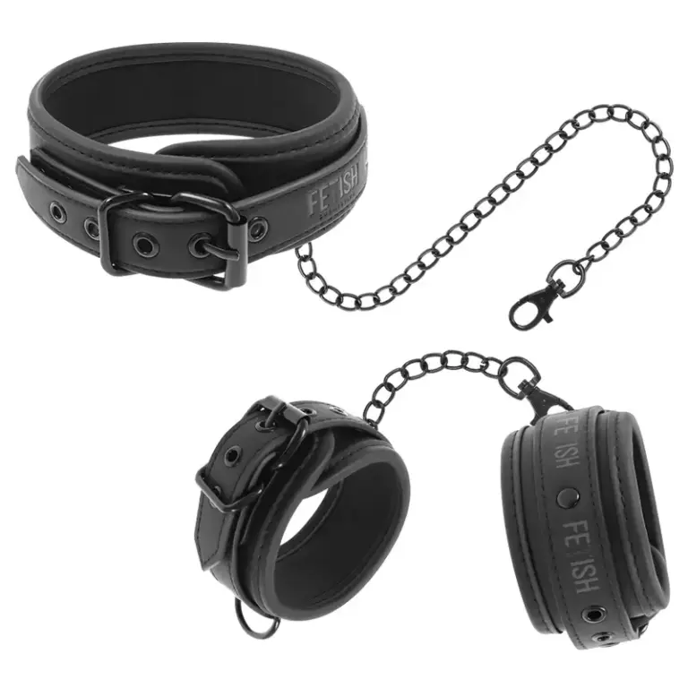 FETISH SUBMISSIVE Collar y esposas veganas con forro de neopreno