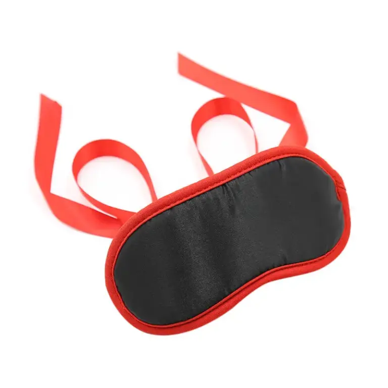 OHMAMA - Black Fetish Red Edges, máscara para juegos fetichistas