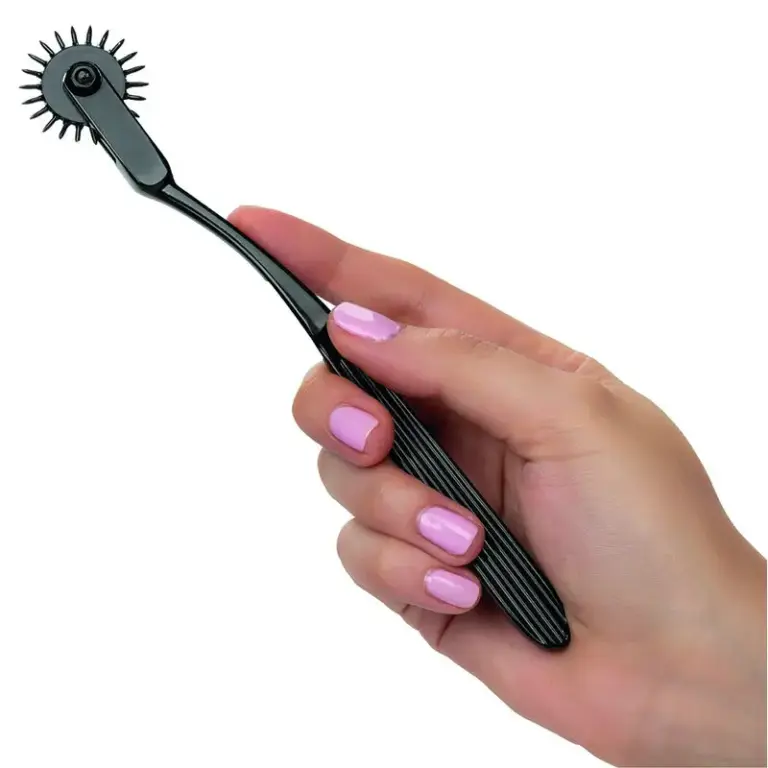 Boundless Pleasure Wheel de CalExotics: rueda de placer giratoria y duradera