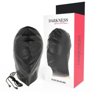 Darkness Subjugation Mask Black: máscara fetiche de satén negra